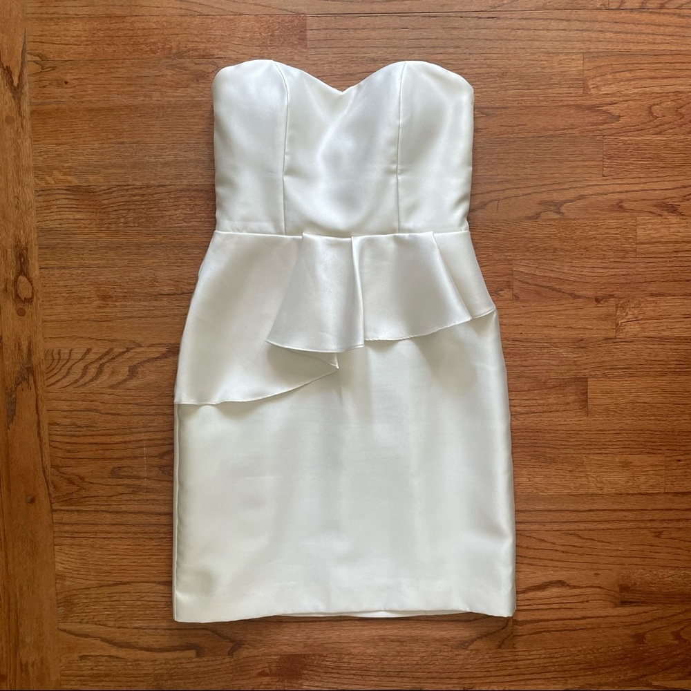 Jim Hjelm Occasions 5257 mikado taffeta strapless dress size 10